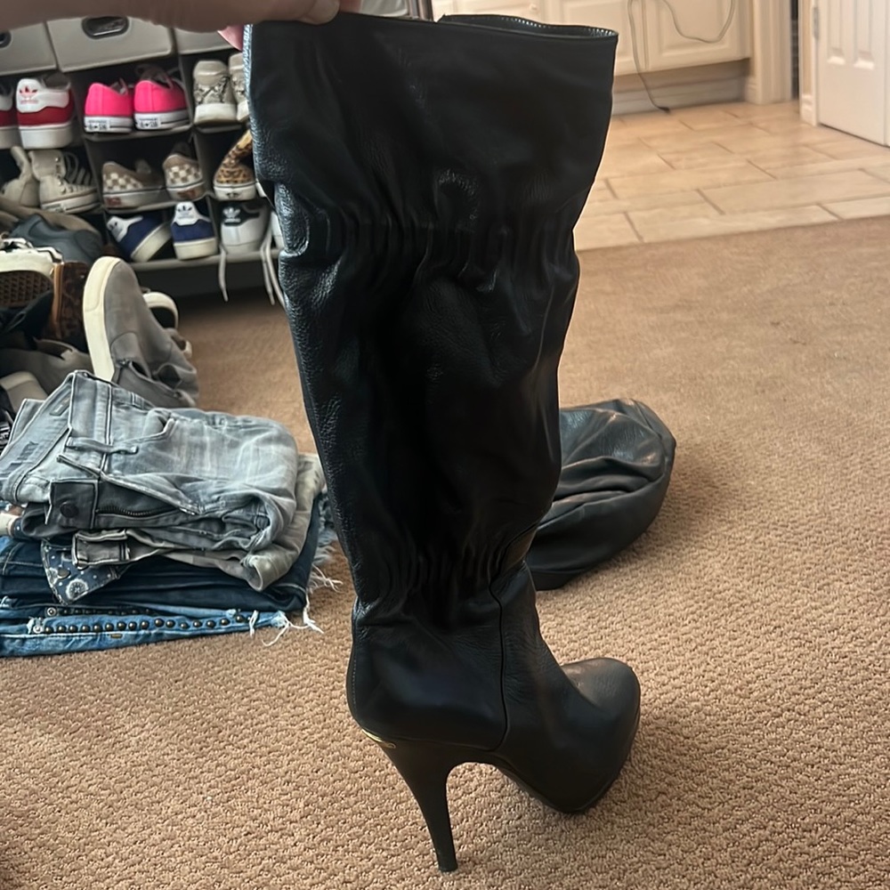Michael Kors Knee High Boots. Good Condition.